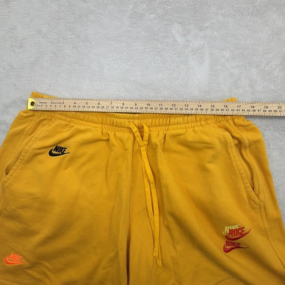 Y2K‎ Nike Sweat Shorts Multi Swoosh Sportswear Fleece Training Men's XXL Yellow